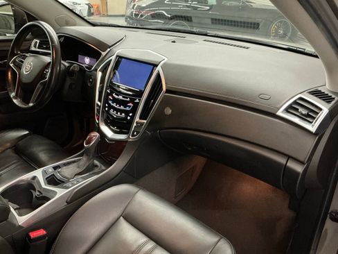 Used 2014 Cadillac SRX Premium image 10