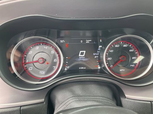 Used 2023 Dodge Charger SXT image 11