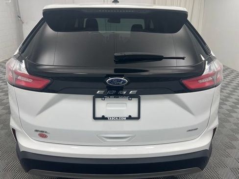 Used 2024 Ford Edge SEL AWD/4WD image 7
