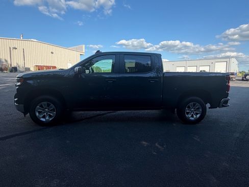 Used 2025 Chevrolet Silverado 1500 LT AWD/4WD image 10