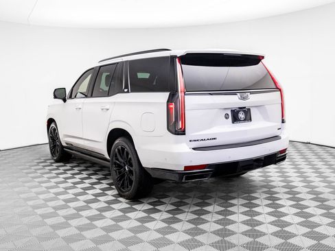 Certified 2023 Cadillac Escalade Sport Platinum w/ LPO, ONYX Package AWD/4WD image 6