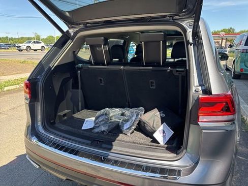 Certified 2023 Volkswagen Atlas SE w/ Panoramic Sunroof Package AWD/4WD image 26