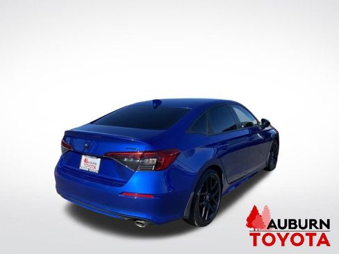 Used 2023 Honda Civic Sport image 8