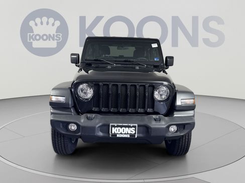Used 2023 Jeep Wrangler Sport AWD/4WD image 11