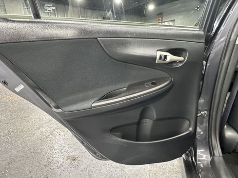 Used 2009 Toyota Corolla S image 22