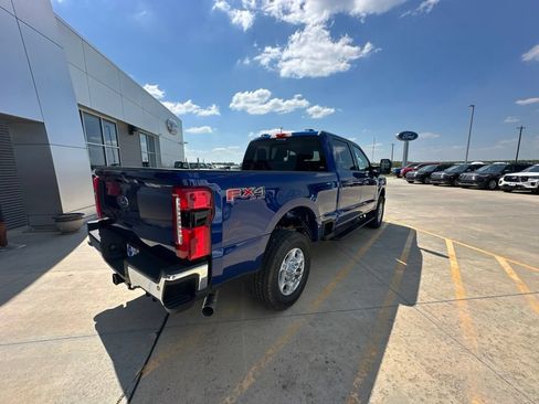 New 2026 Ford F250 XLT w/ XLT Premium Package AWD/4WD image 11