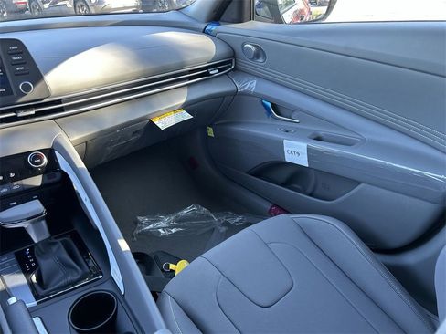 New 2026 Hyundai Elantra Sport image 5