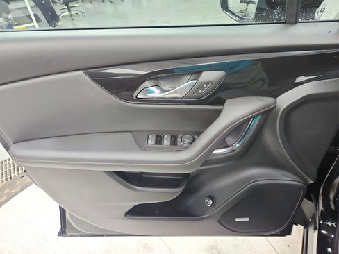 Used 2025 Chevrolet Blazer RS image 32