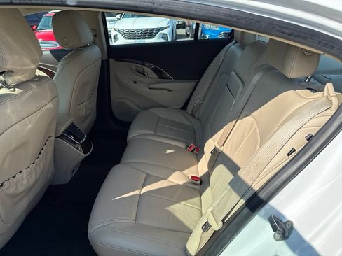 Used 2016 Buick LaCrosse Leather FWD image 5