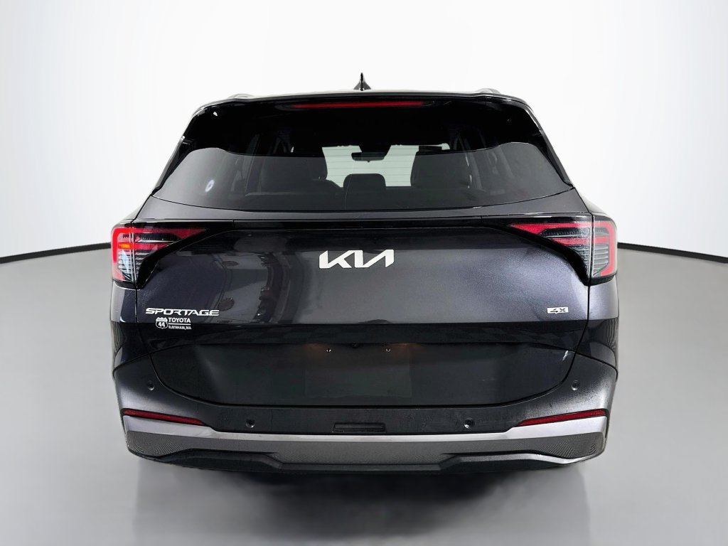 Used 2026 Kia Sportage EX AWD/4WD image 6