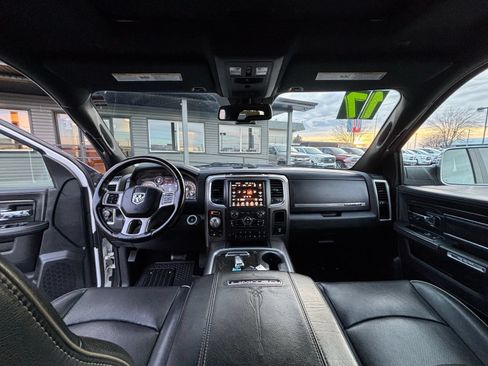 Used 2017 RAM 1500 Limited AWD/4WD image 22