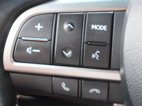 Used 2022 Lexus GX 460 Premium w/ Accessory Package AWD/4WD image 29