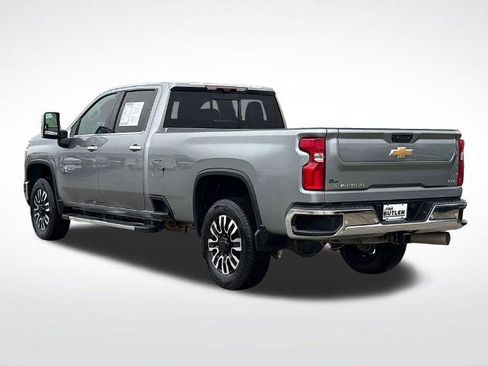 Used 2024 Chevrolet Silverado 3500 LTZ w/ LTZ Premium Texas Edition AWD/4WD image 4
