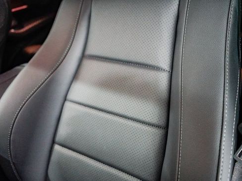 Used 2025 Mercedes-Benz GLS 450 4MATIC image 27