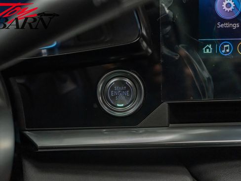 Used 2023 Chevrolet Corvette Stingray Coupe w/ Z51 Performance Package image 44