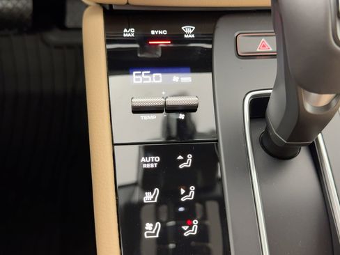 Used 2026 Porsche Macan S image 19