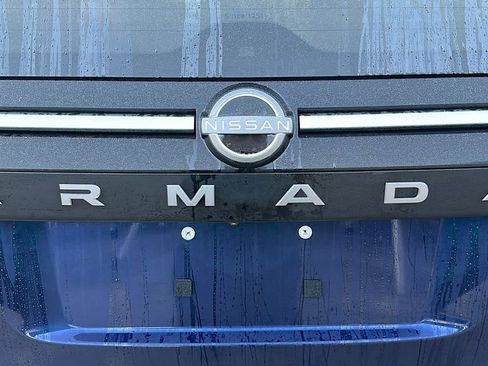 New 2025 Nissan Armada Platinum image 10