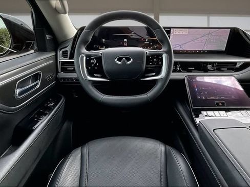 Used 2026 INFINITI QX80 Luxe w/ Cargo Package AWD/4WD image 5