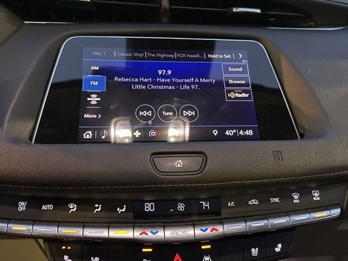 Used 2019 Cadillac XT4 Premium Luxury image 15