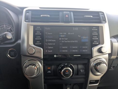 Used 2024 Toyota 4Runner SR5 AWD/4WD image 12