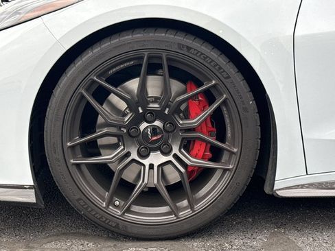 Used 2023 Chevrolet Corvette Z06 image 10