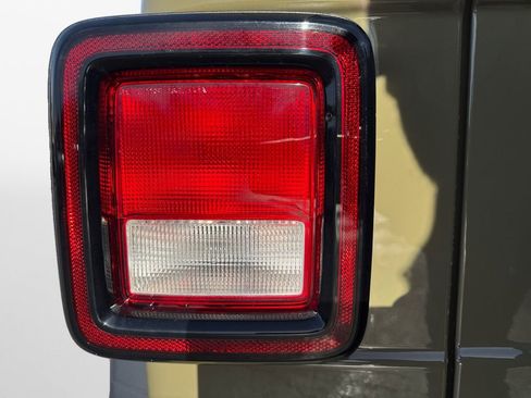 New 2025 Jeep Wrangler Sport S image 21