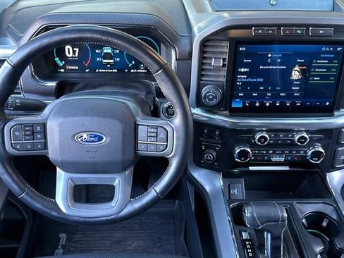 Used 2021 Ford F150 Lariat w/ Equipment Group 502A High image 12