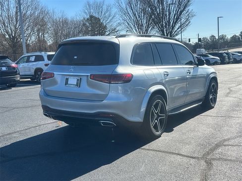 Used 2022 Mercedes-Benz GLS 450 4MATIC image 7