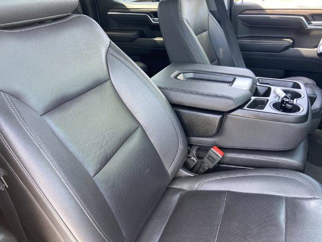 Used 2025 GMC Sierra 1500 SLT AWD/4WD image 23