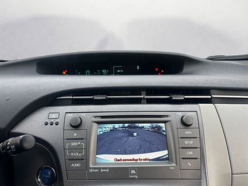 Used 2015 Toyota Prius Two image 17