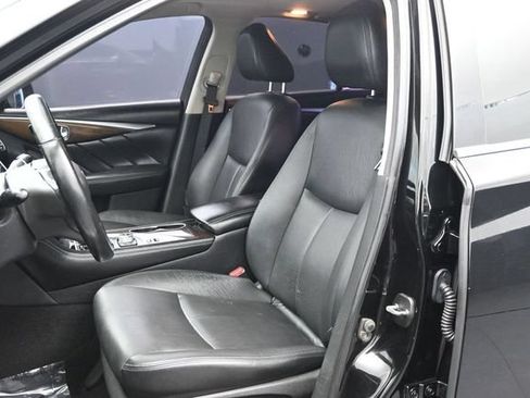 Used 2019 INFINITI Q50 Luxe RWD image 5