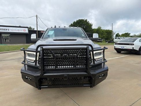 Used 2024 RAM 3500 Laramie w/ Sport Appearance Package AWD/4WD image 2