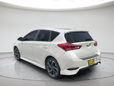 Used 2016 Scion iM FWD image 5