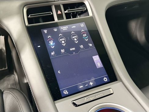 Certified 2025 Porsche Taycan image 24