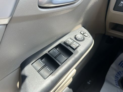 Used 2015 Honda Civic EX-L image 19