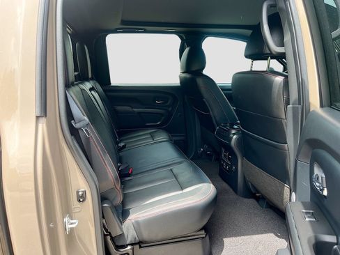 Used 2024 Nissan Titan PRO-4X w/ Pro-4x Convenience Package AWD/4WD image 29