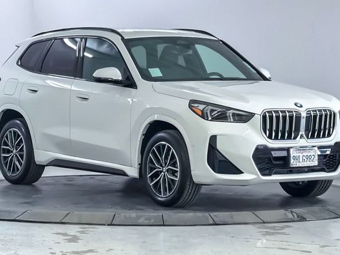 Used 2023 BMW X1 xDrive28i w/ Premium Package AWD/4WD image 9