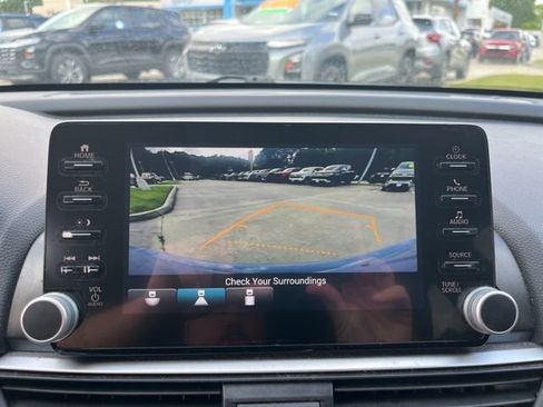 Used 2022 Honda Accord Sport Special Edition image 21