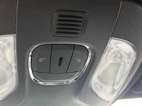 Used 2024 Jeep Compass Latitude AWD/4WD image 24