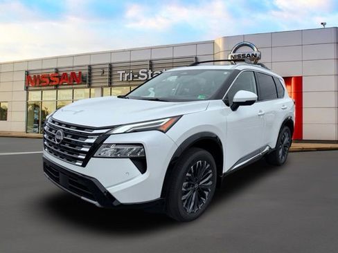 New 2026 Nissan Rogue Platinum w/ Platinum Premium Package image 2