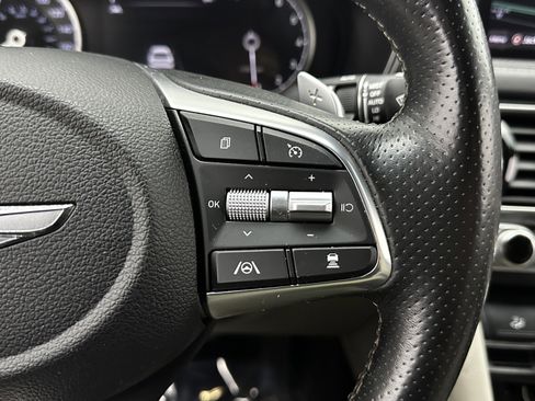 Used 2022 Genesis G70 3.3T image 23