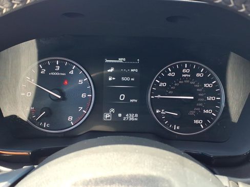 Certified 2025 Subaru Outback Premium AWD/4WD image 18
