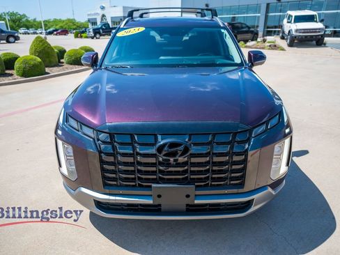 Used 2023 Hyundai Palisade Limited FWD image 2