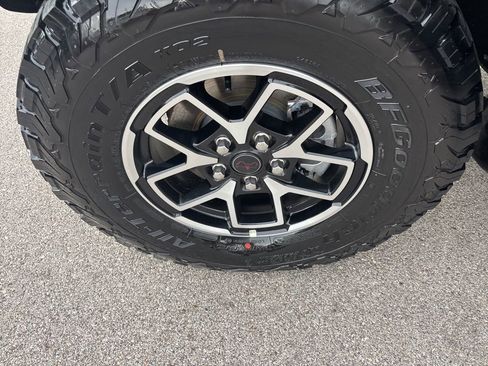 New 2026 Jeep Wrangler Unlimited Rubicon AWD/4WD image 49