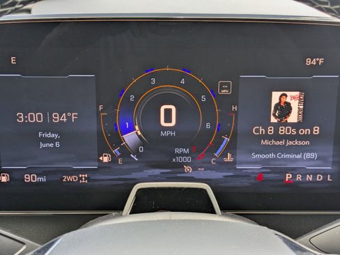 New 2025 Chevrolet Traverse LT w/ Enhanced Driving Package image 13