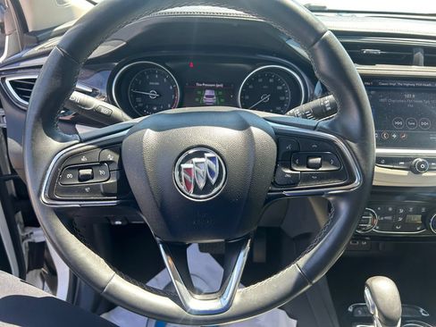 Used 2023 Buick Encore GX Select FWD image 17