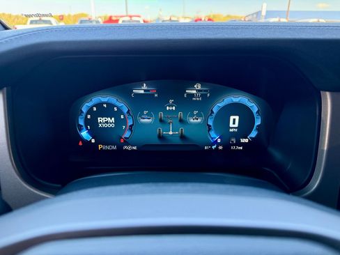 New 2025 Ford Bronco Outer Banks image 13