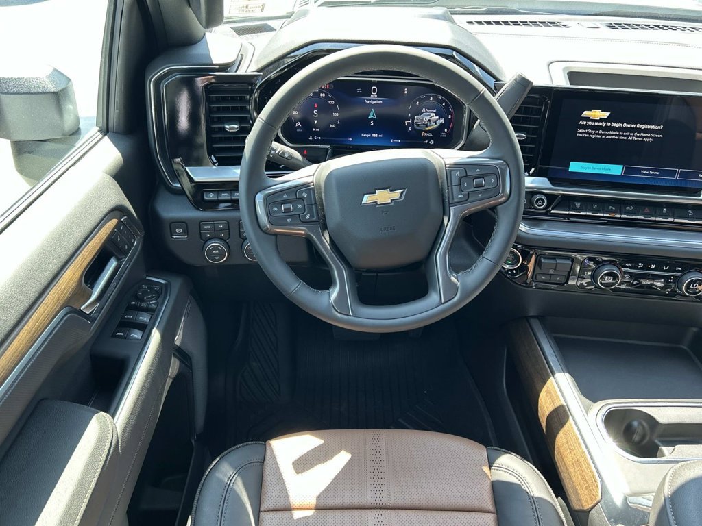 New 2026 Chevrolet Silverado 2500 High Country w/ High Country Premium Package AWD/4WD image 12