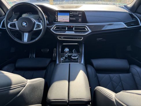 Used 2023 BMW X5 xDrive40i w/ M Sport Package image 17