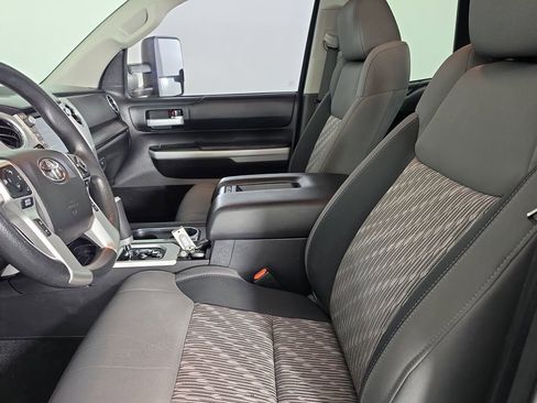 Certified 2021 Toyota Tundra SR5 w/ TRD Off-Road Package AWD/4WD image 8